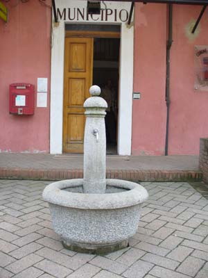 Fontana del Municipio